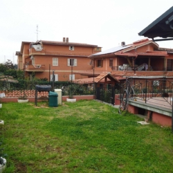 Bonifica e realizzazione giardino